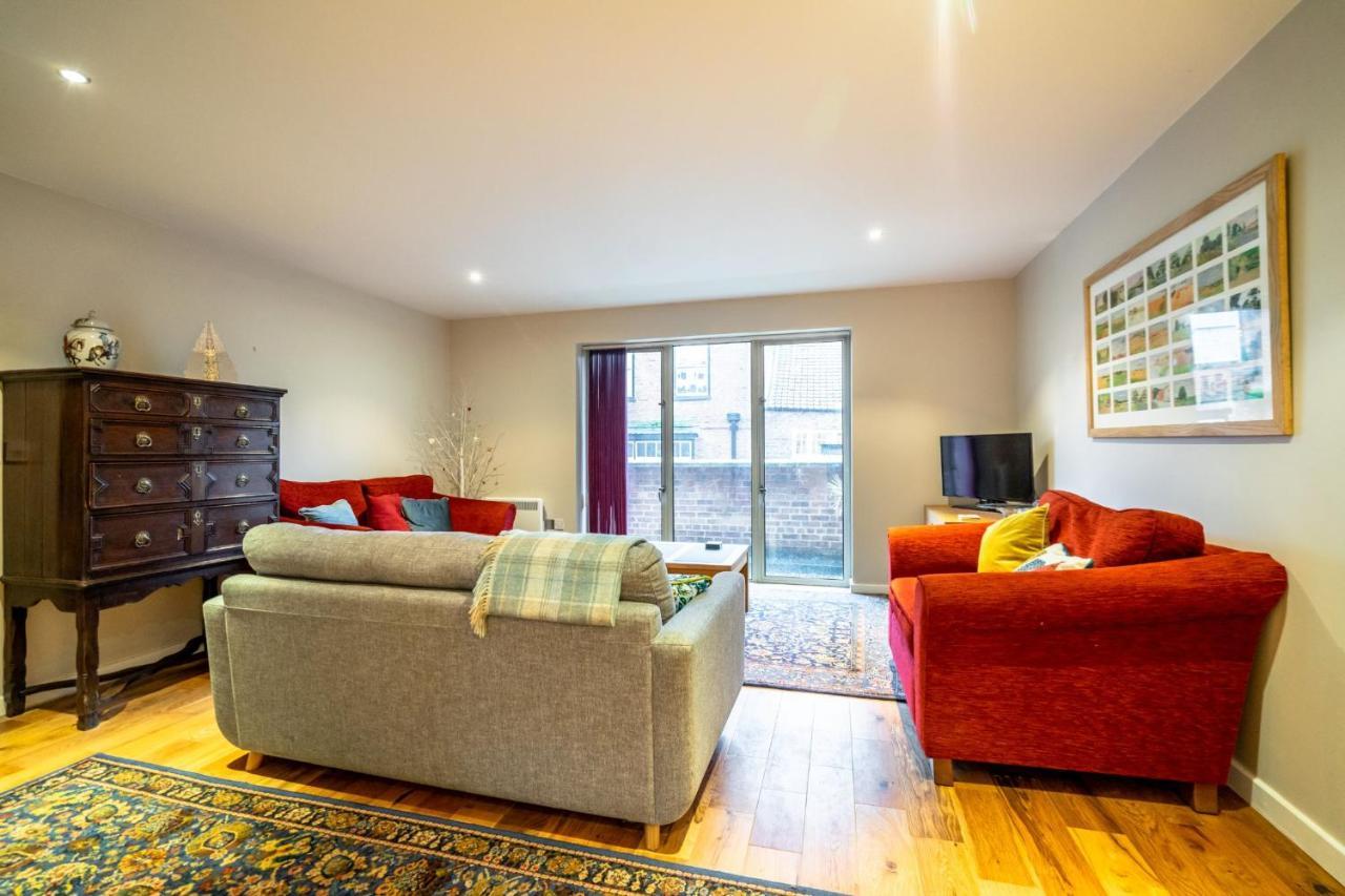 Minster Bells Apartment York Exteriör bild